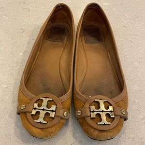 Nude Tory Burch flats